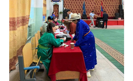 Орон нутгийн нөхөн сонгуулийн ирц 40 хувьтай болж өндөрлөлөө
